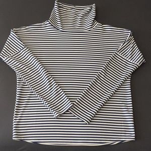 Oiselle Big Stripe Mock Neck - M